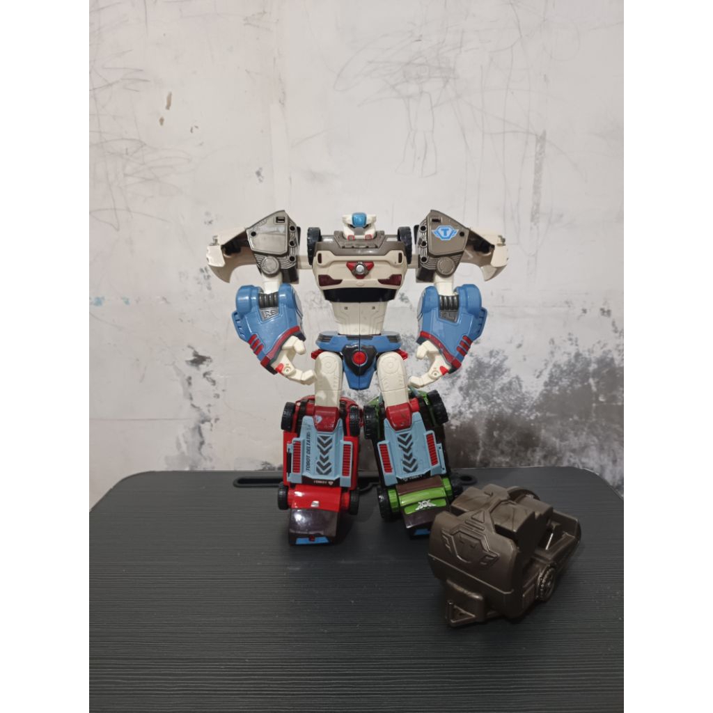 Jual Tobot Deltatron Besar Original Young Toys | Shopee Indonesia