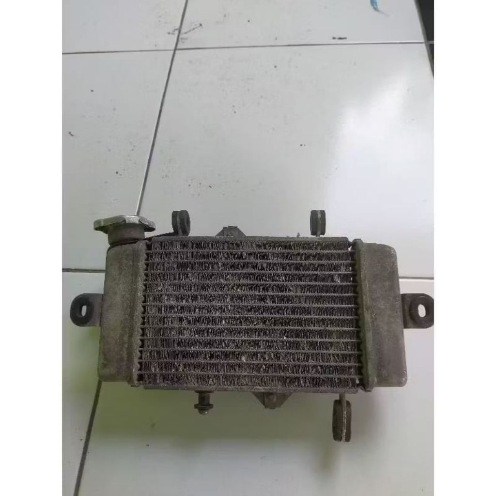 Jual Radiator Yamaha R15 V2 set kipas original copotan | Shopee Indonesia