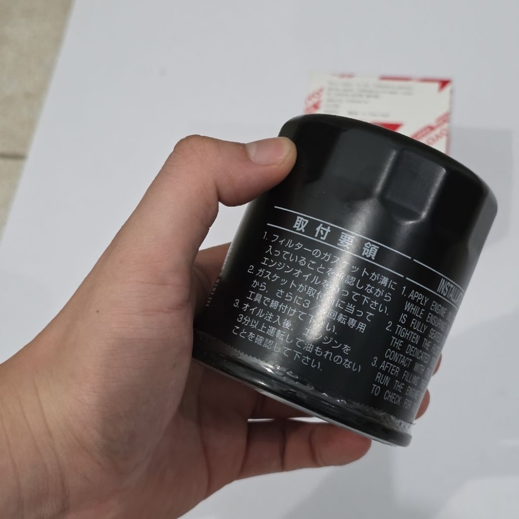 Jual Oil Filter Innova Reborn Venturer Fortuner VNT VRZ Hilux Hiace ...