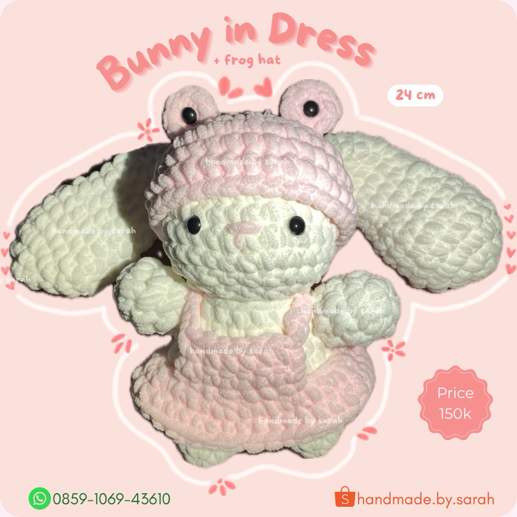 Jual [SARAH] CROCHET AMIGURUMI Bunny in Dress & Frog hat / Boneka Rajut ...