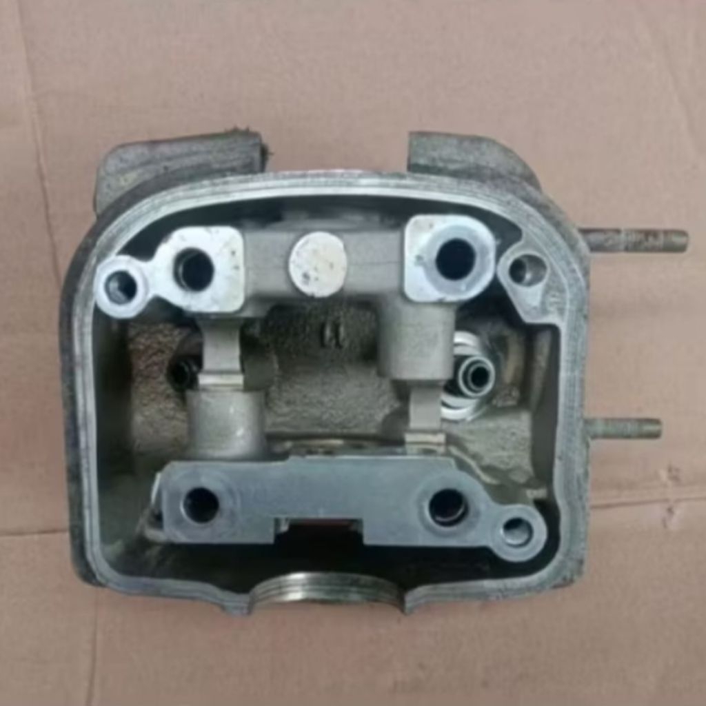 Jual BLOK HEAD BEAT ESP KODE K44 BEKAS ASLI COPOTAN CYLINDER HEAD ...