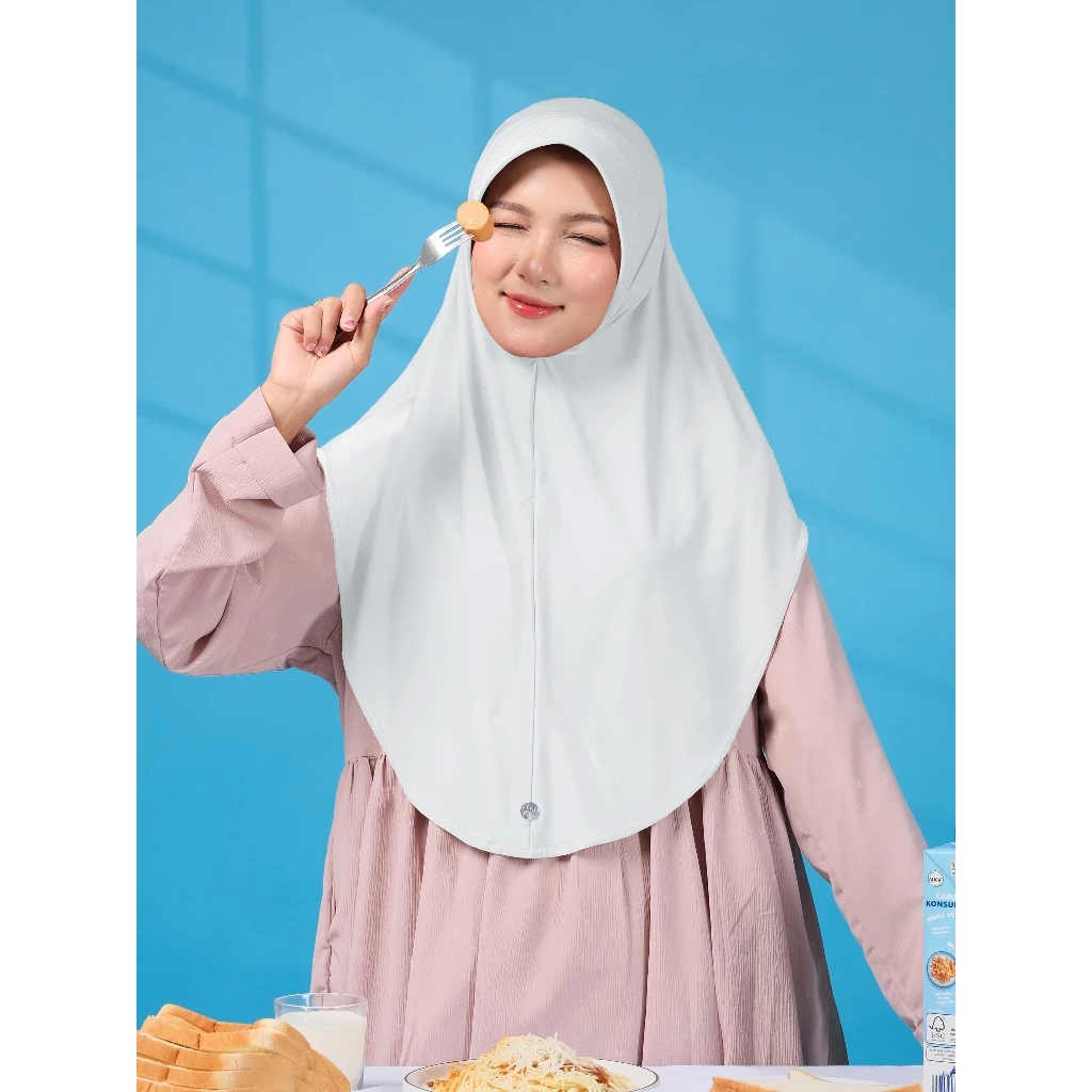 RnW Hijab Bergo Laluna - Model 2