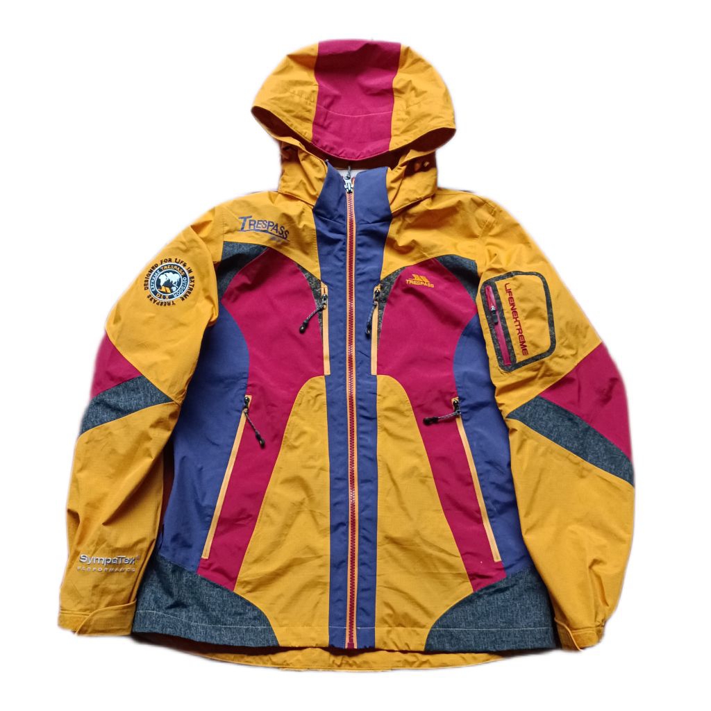 Jual tresspass outdoor jacket M | Shopee Indonesia