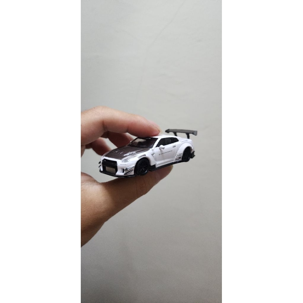 Jual MINI GT 68 NISSAN GTR LBWK R35 RARE MINUS | Shopee Indonesia