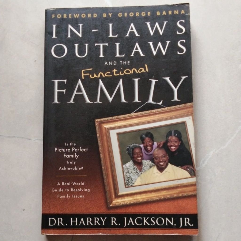 Jual Buku In-Laws Out Lawas And The Functional Family ( ORI BEKAS ) # ...
