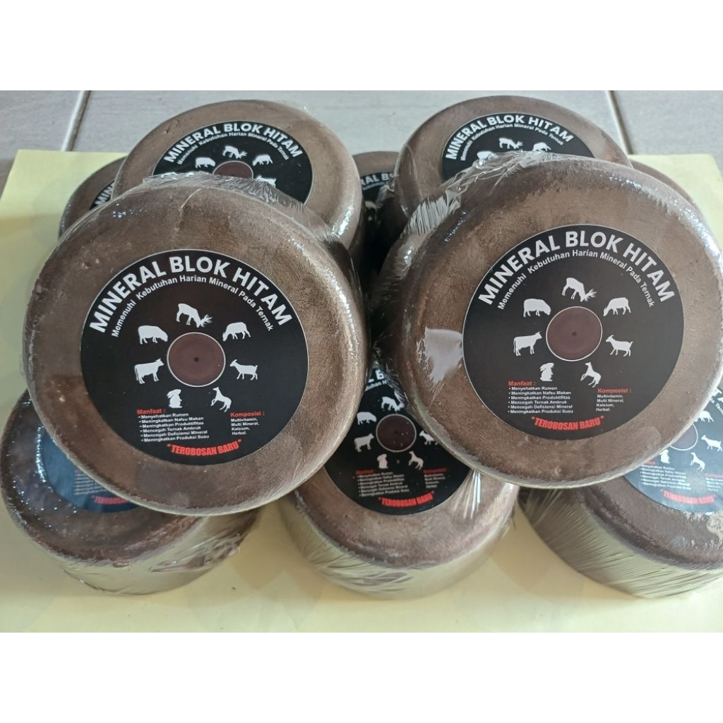 Jual Mineral blok - Mineral Blok Hitam 1 KG - Mineral Blok kambing sapi ...