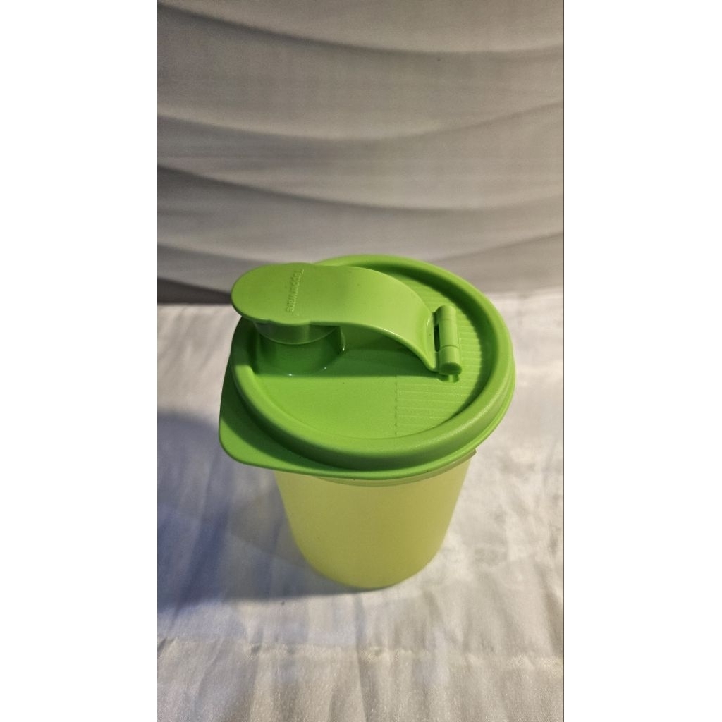 Jual water bottle green tupperware | Shopee Indonesia