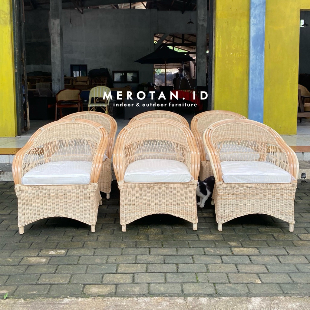 Jual Kursi Makan Bahan Rotan Alam / Kursi Cafe Anyaman Rotan Alam ...