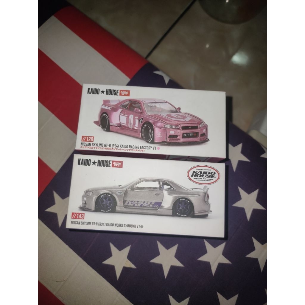 Jual mini gt r34 shinjuku v1 & mini gt r34 pink UNSEALED MULUS | Shopee ...