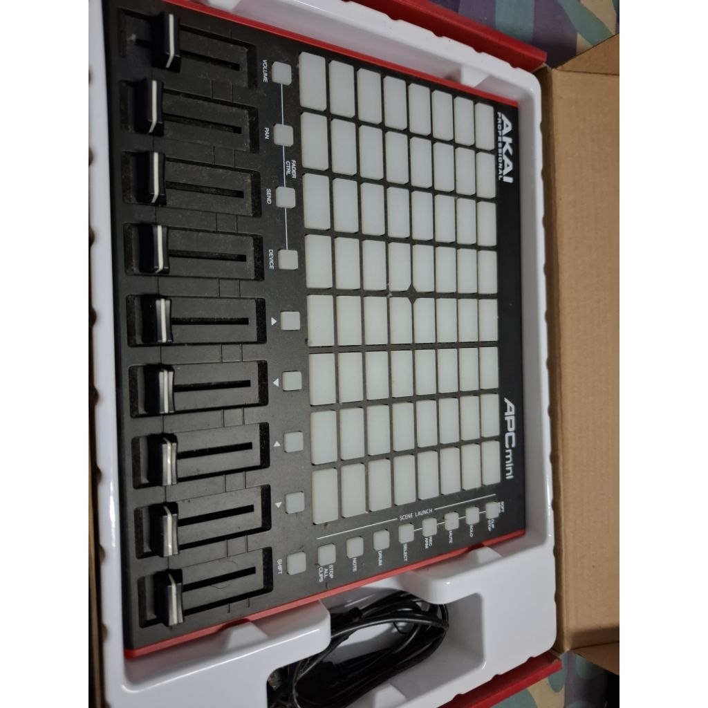 Jual Akai APC Mini MK2 Ableton Live Resolume Midi Controller ORIGINAL ...