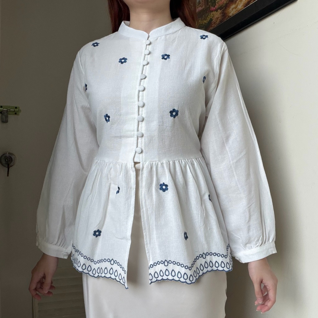 Hesti Top Blouse Linen Bordir Korean Style By Biel foto 4