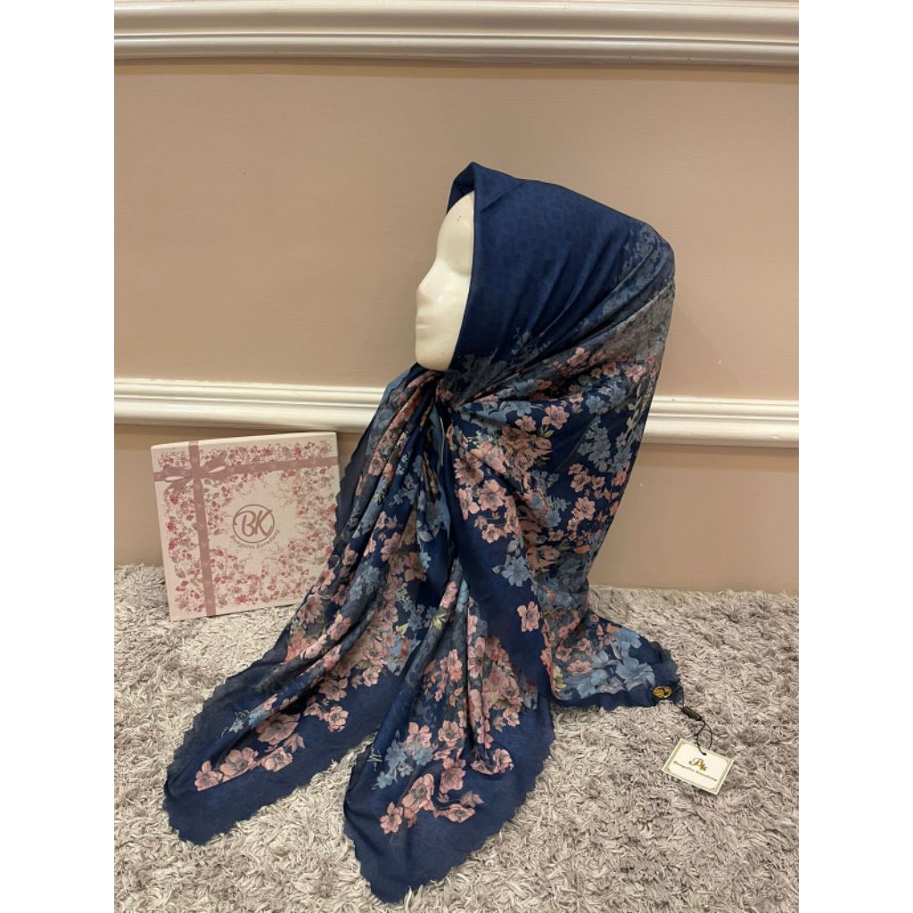 Hijab Voal Motif Syeerah Series Bungatta Terbaru Box