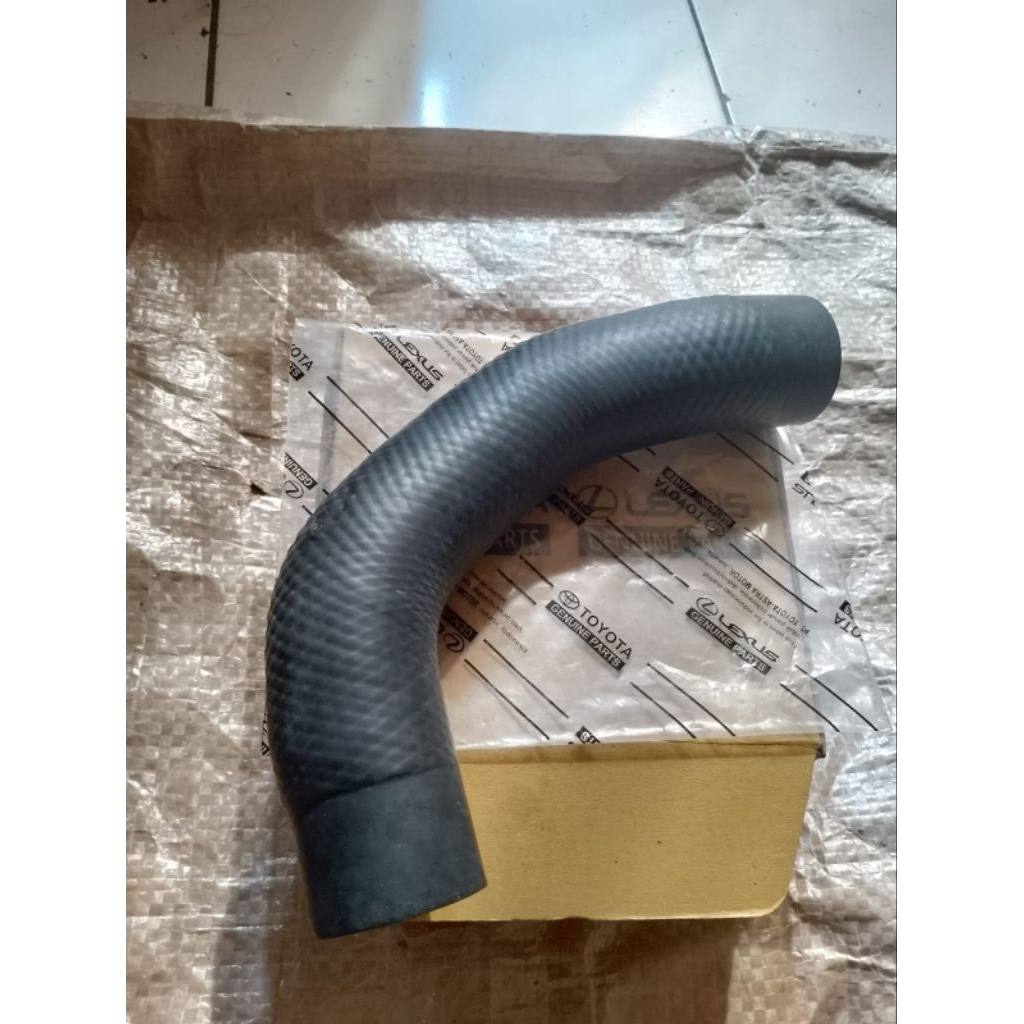 Jual Selang Radiator Hose Atas Toyota Innova Reborn Fortuner Vrz Diesel ...