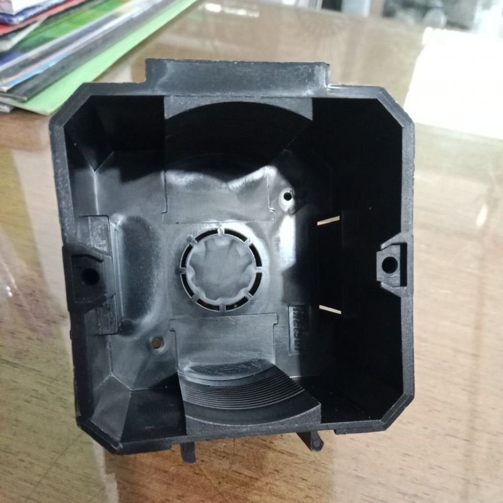Jual Box tanam hitam box inbow dus instalasi listrik stop kontak dan ...