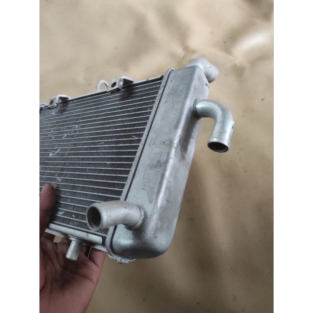 Jual original radiator pendingin mesin yamaha xmax x max 250 Ori lost ...