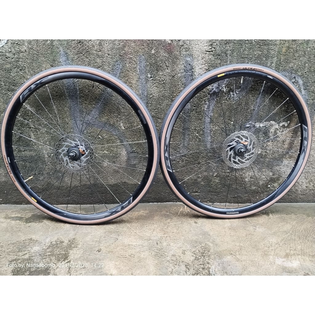 Jual Wheelset Shimano RX010 (700C) Discbrake | Shopee Indonesia