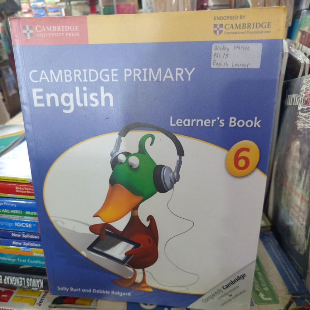 Jual buku Cambridge primary English learners book cllas 6 burt and ...
