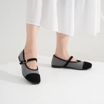 Chava Sepatu Wanita Square Toe Mary Jane Navisa Basic Collection