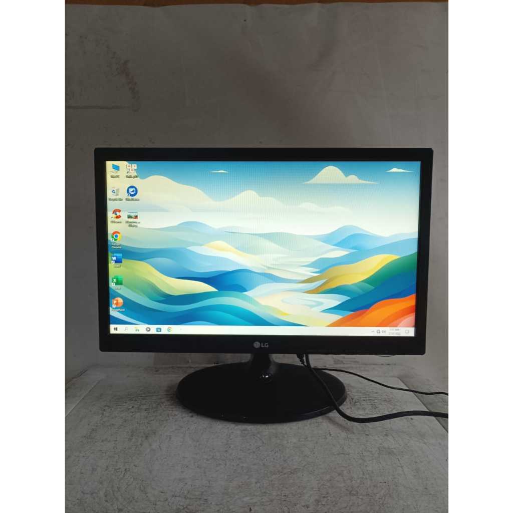 Jual lcd monitor lg 19m38a 19inch layar jernih plus adaptor siap pakai ...