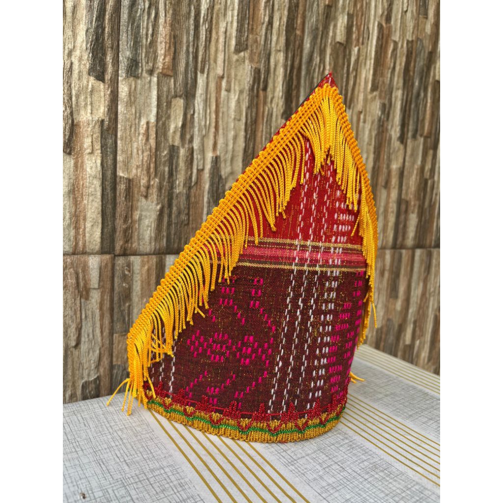 Jual topi adat batak renda kuning | Shopee Indonesia