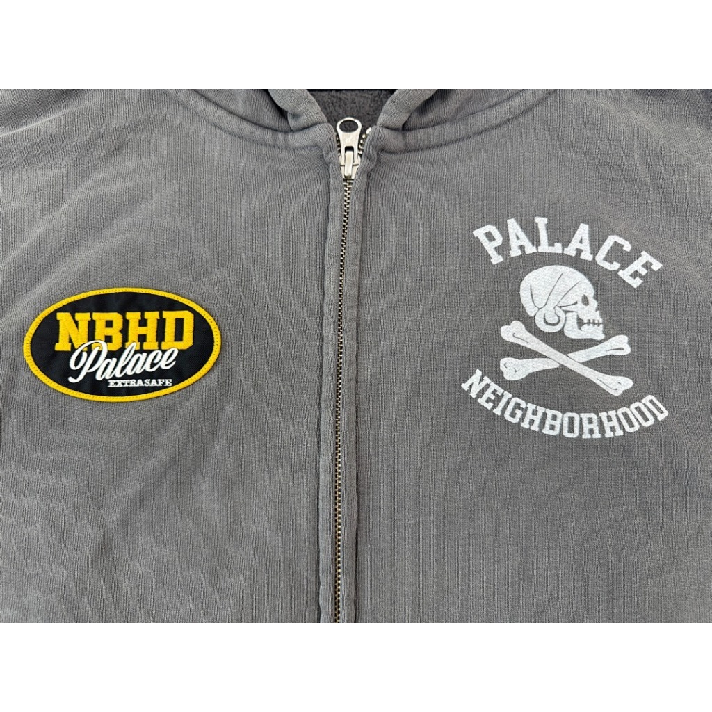 Jual Palace x NEIGHBORHOOD Skull Zip Hoodie - charcoal (FW25