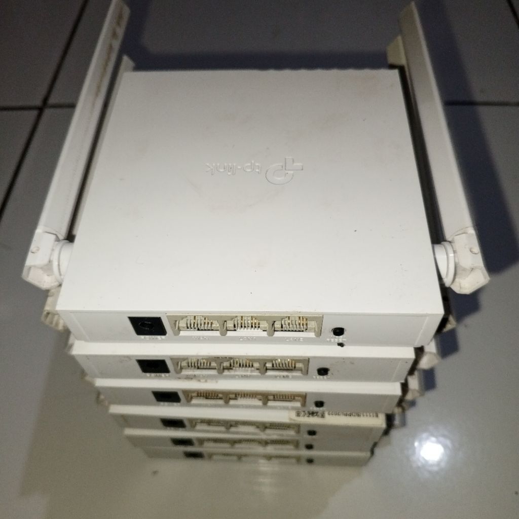 Jual Router TP-Link WR820N Original Second | Normal 100% Siap Pakai 24 ...