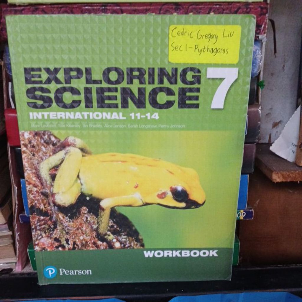 Jual BUKU BEKAS ORIGINAL EXPLORING SCIENCE WORKBOOK 7 | Shopee Indonesia