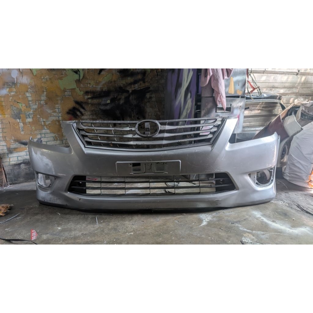 Jual bemper depan innova 2012 2013 second original | Shopee Indonesia