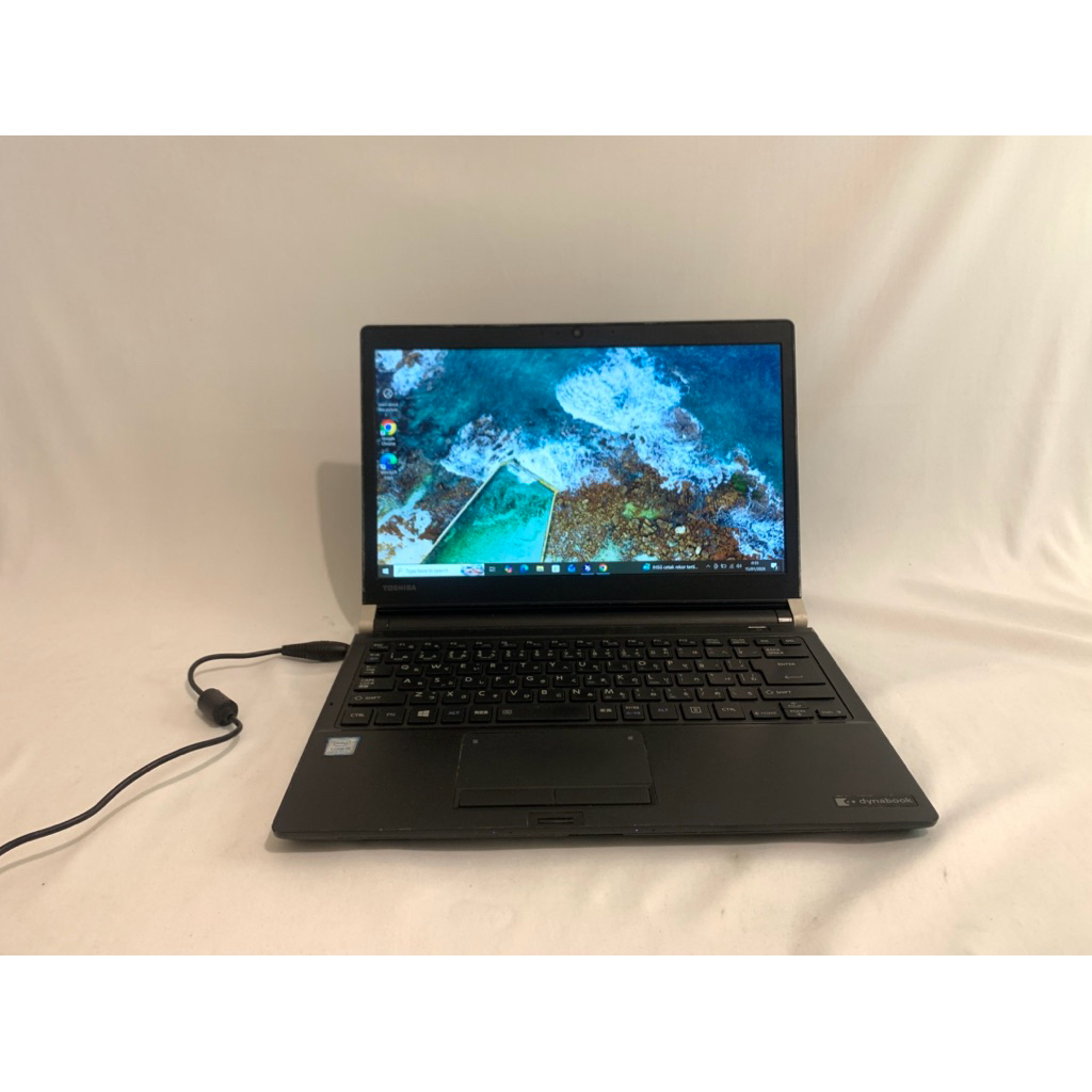 Jual Laptop Toshiba Dynabook RX73 Intel Core i3-7100U Ram 8gb Hdd
