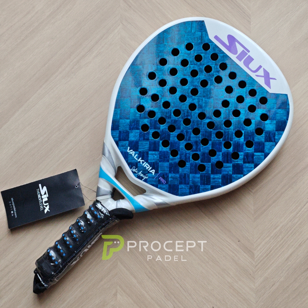 Siux Raquette Valkiria Pro 2025 - Raquette Padel Hybride Carbone 24K Sofia Araujo