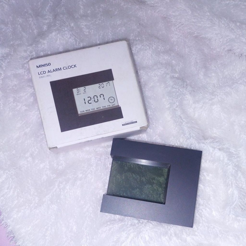 Jual MINISO LCD ALARM CLOCK (NEW) | Shopee Indonesia