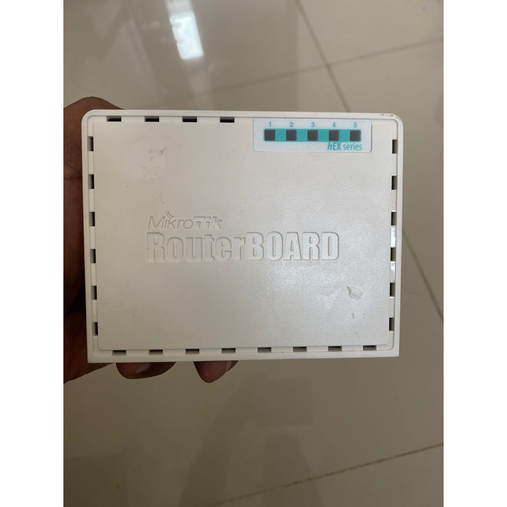 Jual MikroTik RouterBoard RB750Gr3(hEX) | Shopee Indonesia