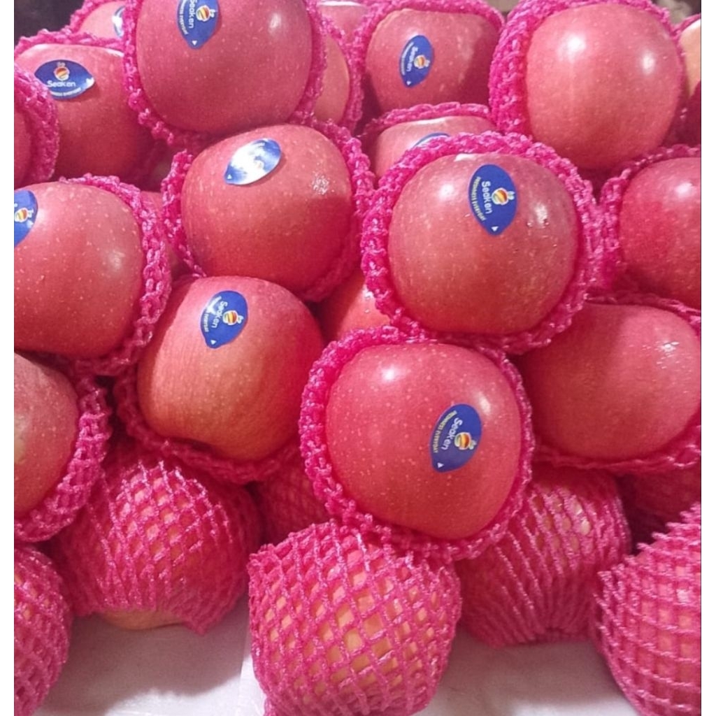 Jual BUAH APEL FUZI 950G-1KG / JAMIN SEGAR / FRUIT APPLE | Shopee Indonesia