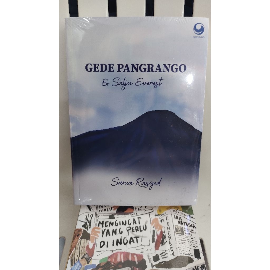 Jual buku gede pangrango & salju everest - sania rasyid | Shopee Indonesia