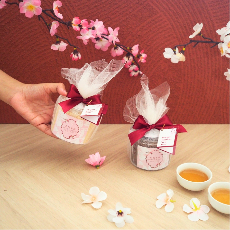 Jual (JADETABEK ONLY) Hampers Imlek Bingkisan Mini Butter Cookies ...