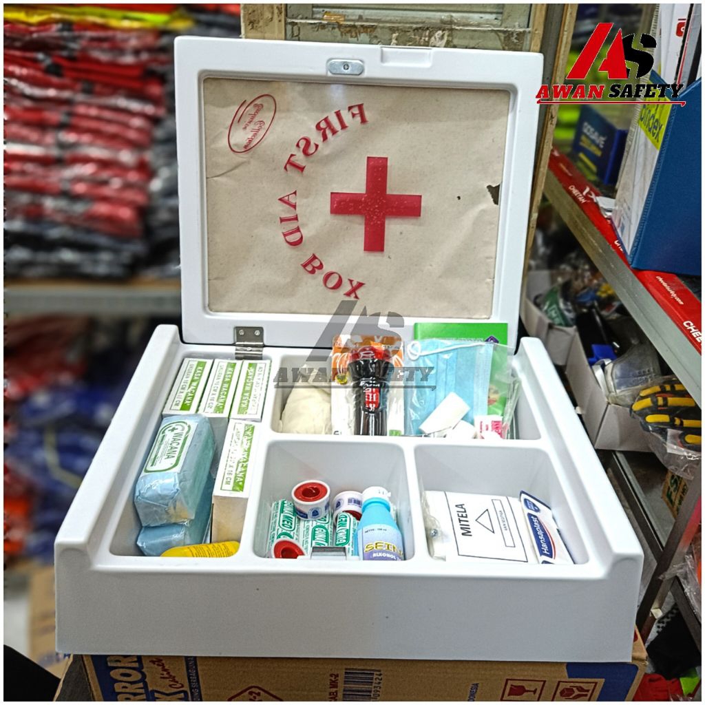 Jual KOTAK P3K DINDING LENGKAP DENGAN ISI TYPE A B C SESUAI KEMENKES ...