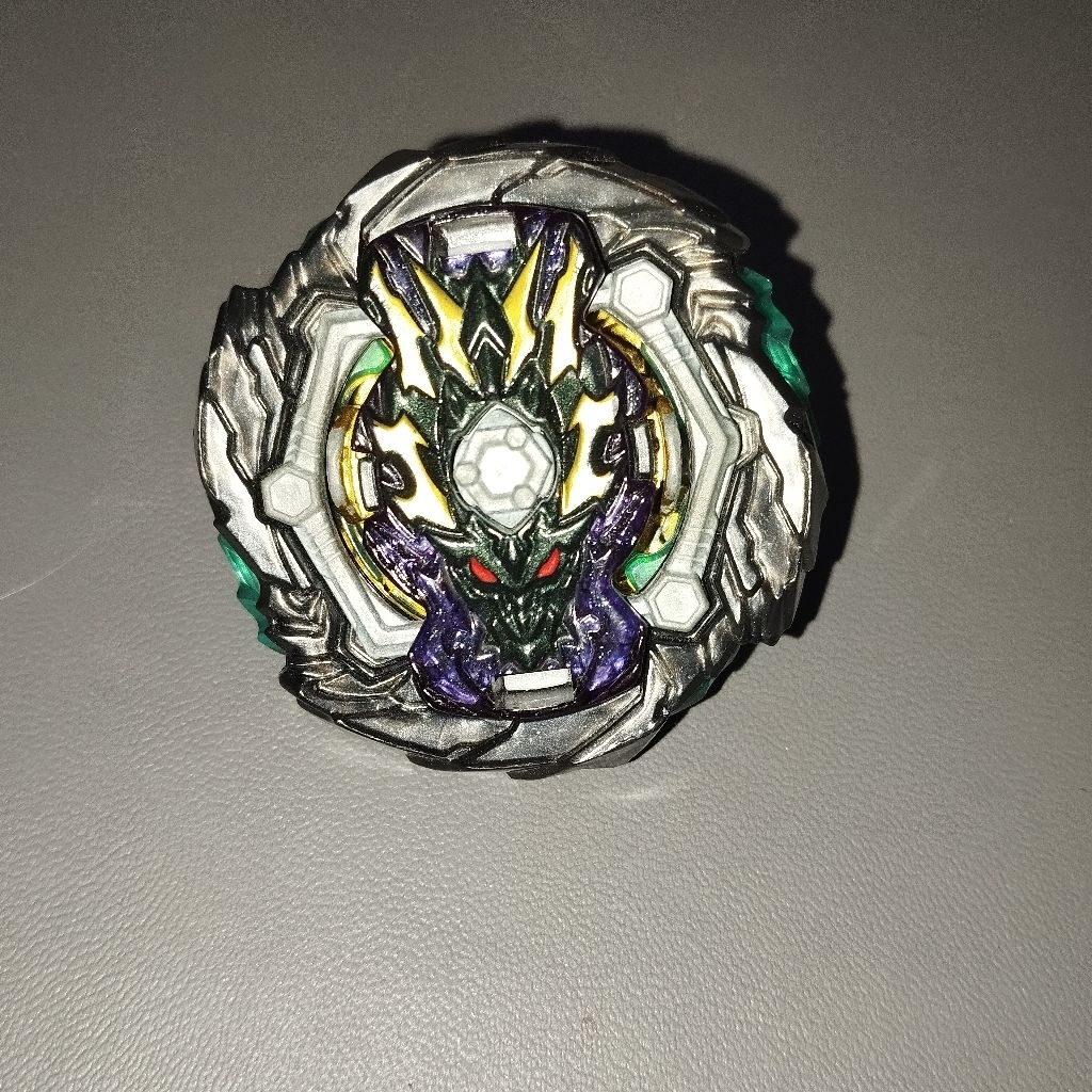 Jual Beyblade Dread Bahamut original takara tomy | Shopee Indonesia