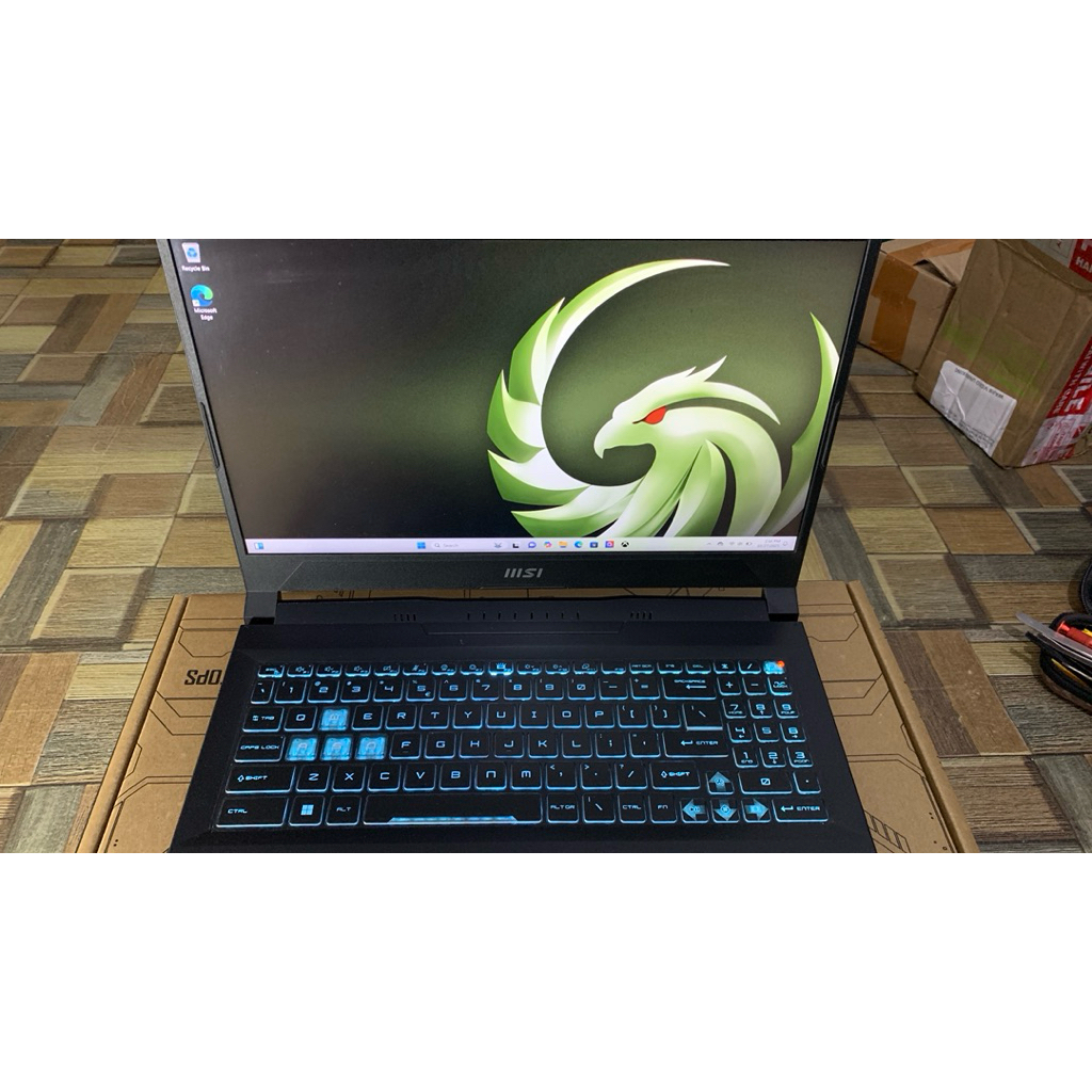 Jual MSI Laptop Gaming Bravo 15 B7ED Prosesor AMD Ryzen 5 7535H & GPU ...