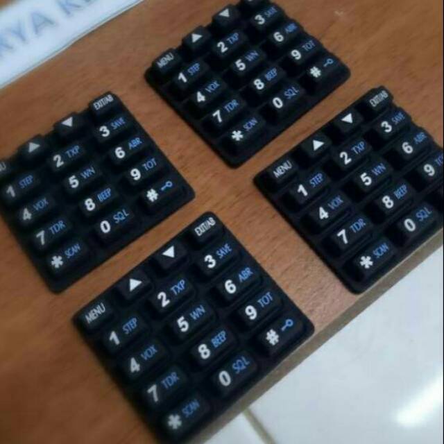Jual KEYPAD HT BAOFENG UV82 TOMBOL ANGKA FREKUENSI BERLIN UV82 POFUNG ...