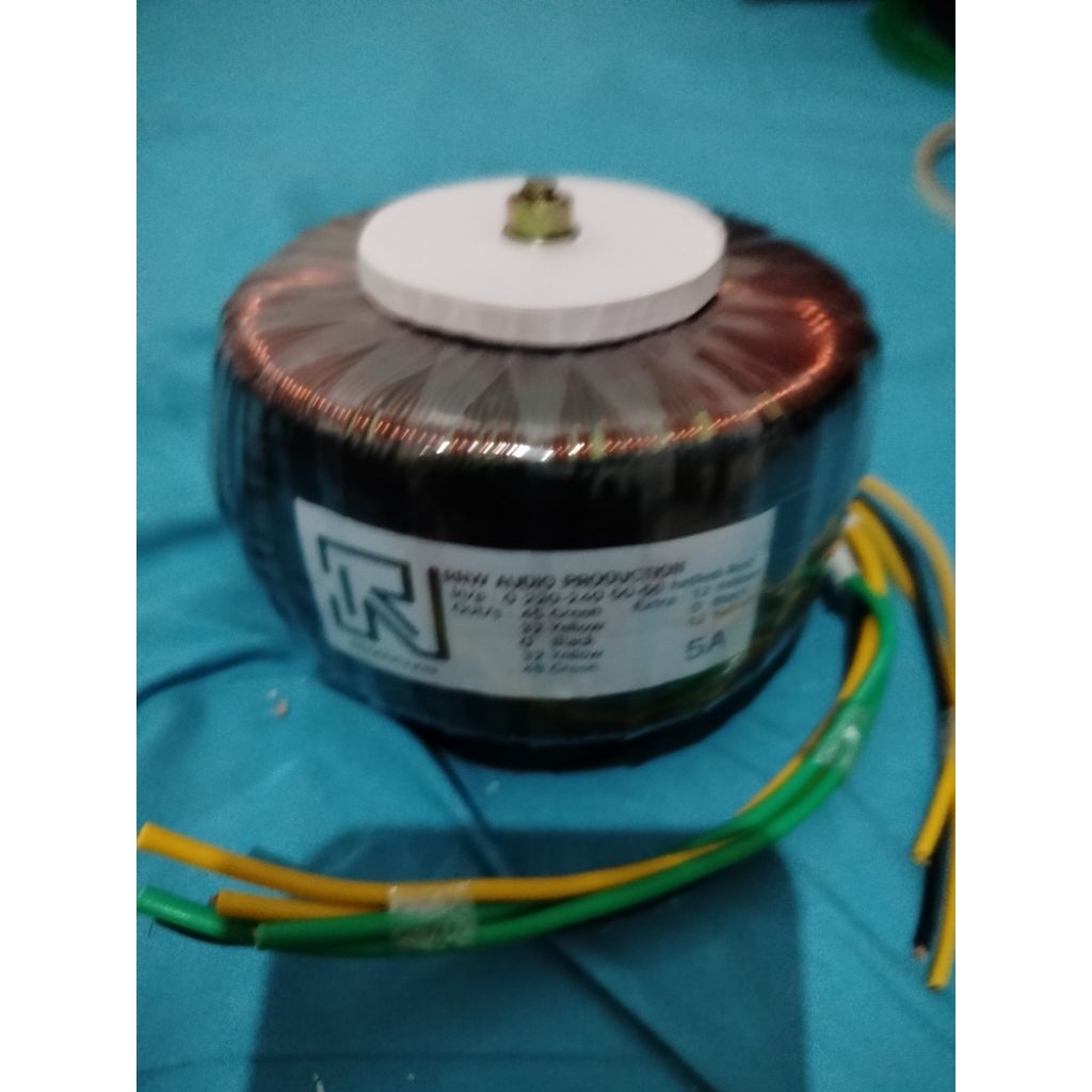 Jual trafo 5 amper ct 32,45 ektra ct 12 sudah lengkap dengan baut ...