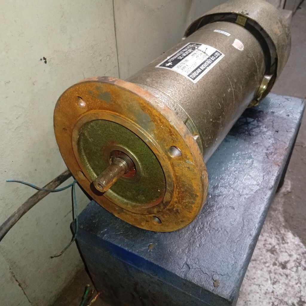 Jual permanent magnet dc motor 3/4 hp 180v 1750 rpm dinamo dc bekas ...