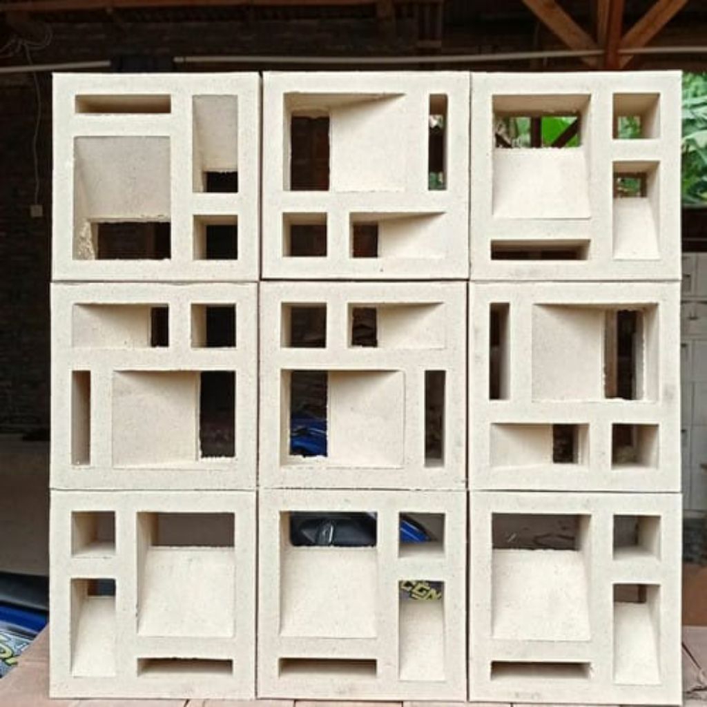 Jual Roster pasad bangunan/ roster dua sisi/ roster beton modern ...