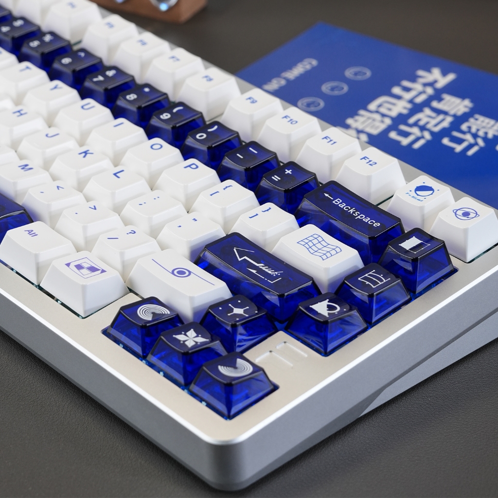 Jual Geometri Keycaps Putih Biru PBT+PC Cherry Profile Seperti keramik ...