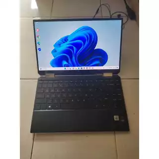 HP Spectre x360 13-aw i7-1065g7 16G 500G Windowsノート本体 HP
