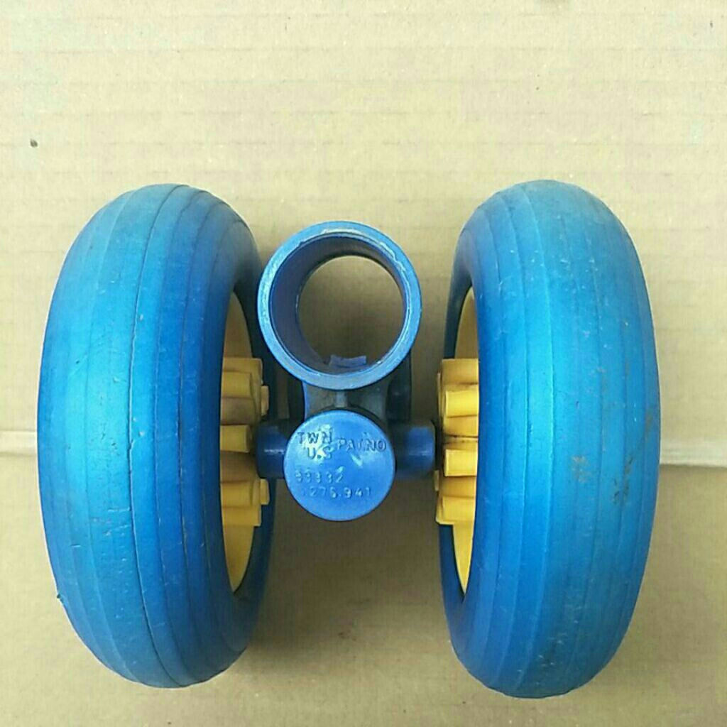 Jual roda stroller bekas original ban dobel diameter roda 11.5cm ...