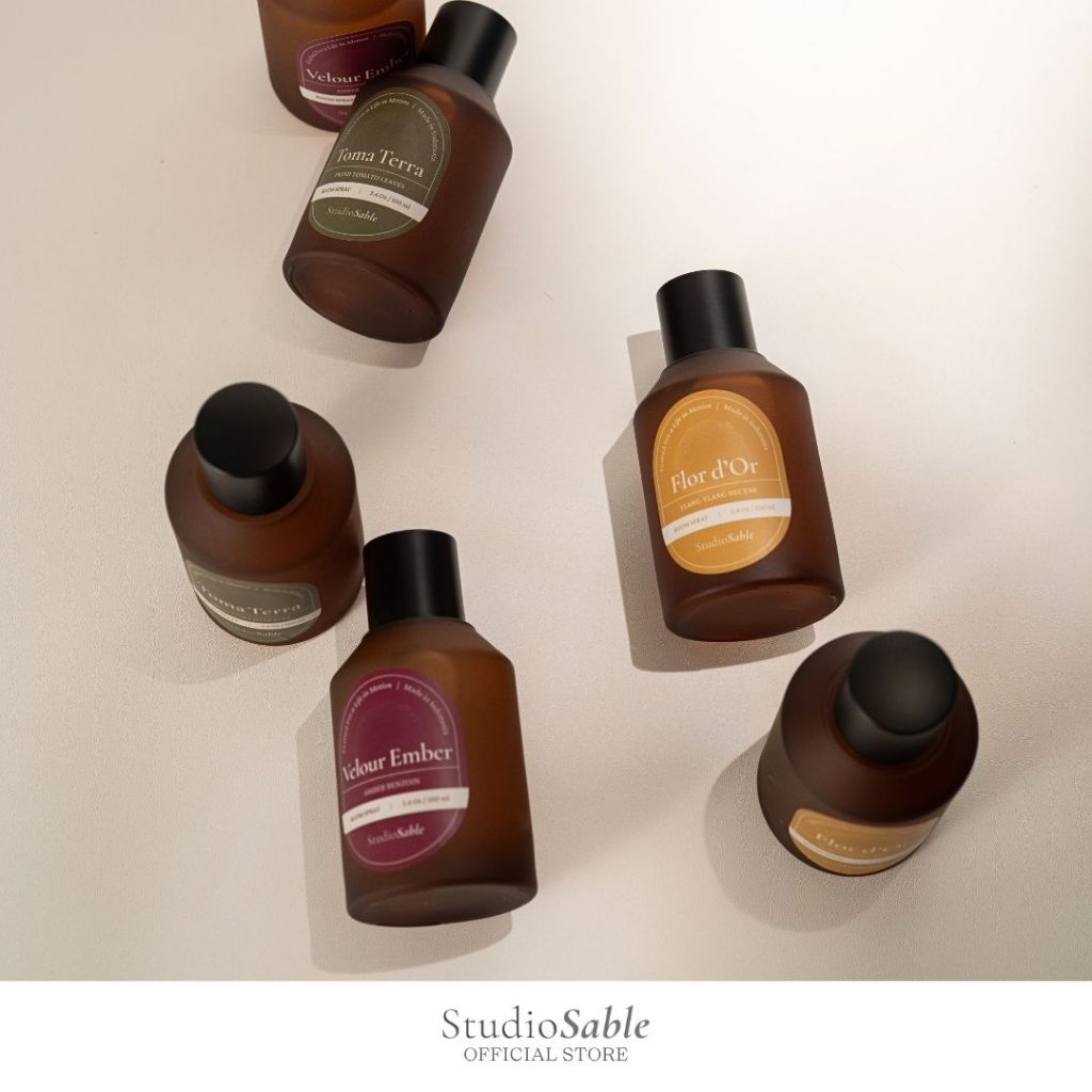 Jual Studio Sable - Velour Ember Room and Linen Spray (100 ml) | Shopee ...