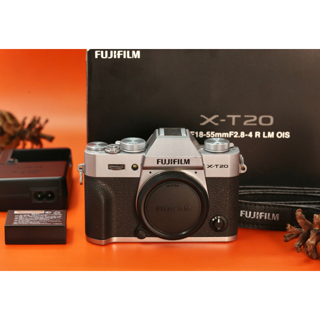 Jual Fujifilm XT-20 XT20 Body Only Fullset B927 | Shopee Indonesia