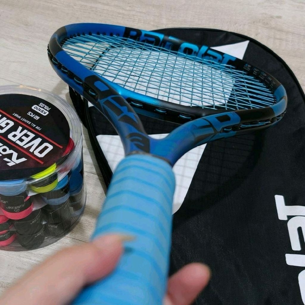 Jual RAKET TENIS B PURE DRIVE SENAR BIRU SIAP PAKAI FREE TAS DAN GRIP ...