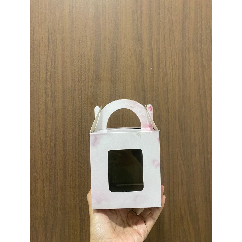 Jual Paper Box Motif Pink Ukuran 10x10x11 cm | Shopee Indonesia