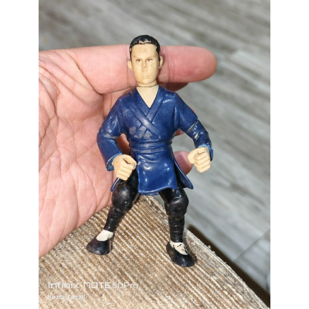 Jual ACTION FIGURE FIGUR AVATAR THE LAST AIRBENDER AIR BENDER ...